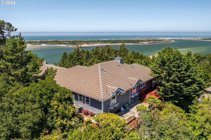 Breathtaking Ocean  River Views in Gated Shelter Cove.  Perched - Beach Home for sale in Florence, Oregon on Beachhouse.com