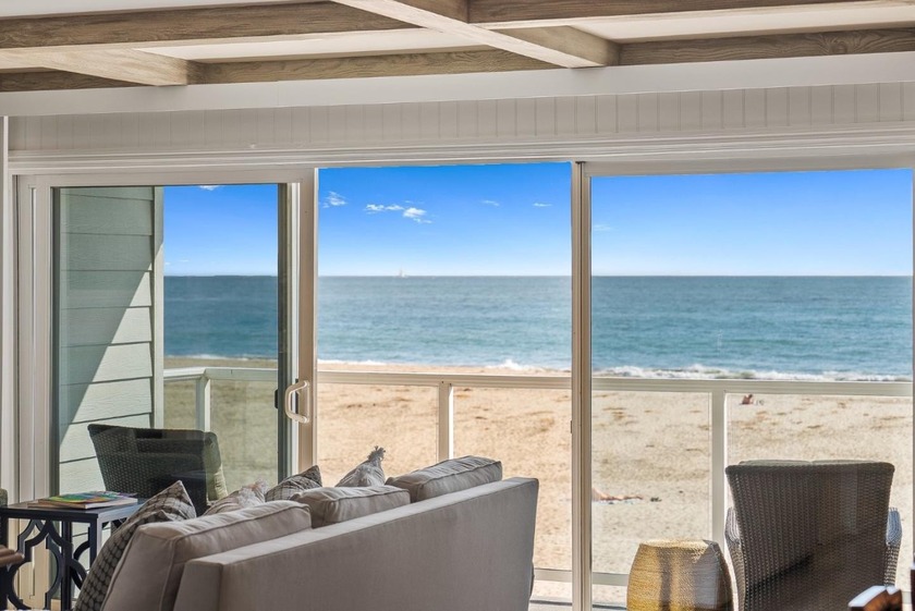 This is a rare opportunity to own a true oceanfront condo - Beach Condo for sale in Santa Cruz, California on Beachhouse.com