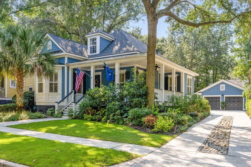 Don't miss this updated four-bedroom, three-bath residence close - Beach Home for sale in Charleston, South Carolina on Beachhouse.com