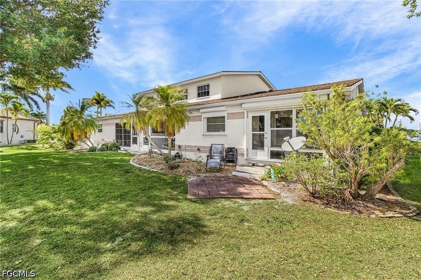Welcome to this beautifully located first-floor condo in the - Beach Condo for sale in Punta Gorda, Florida on Beachhouse.com