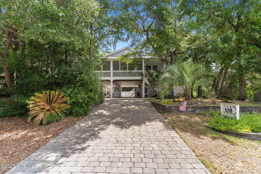 Welcome to your dream home on Oak Island! This delightful, well - Beach Home for sale in Oak Island, North Carolina on Beachhouse.com