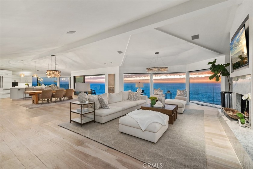 Welcome to one of the world's finest oceanfront estates, where a - Beach Home for sale in Laguna Beach, California on Beachhouse.com