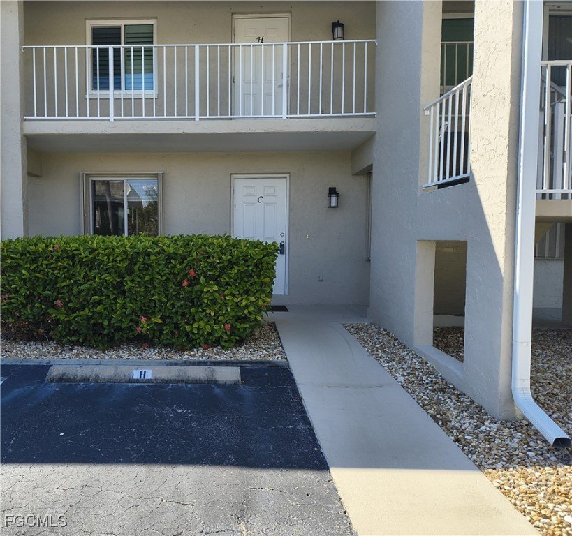 Welcome to 1335 Mineo Dr., Unit C, a cute waterfront condo just - Beach Condo for sale in Punta Gorda, Florida on Beachhouse.com