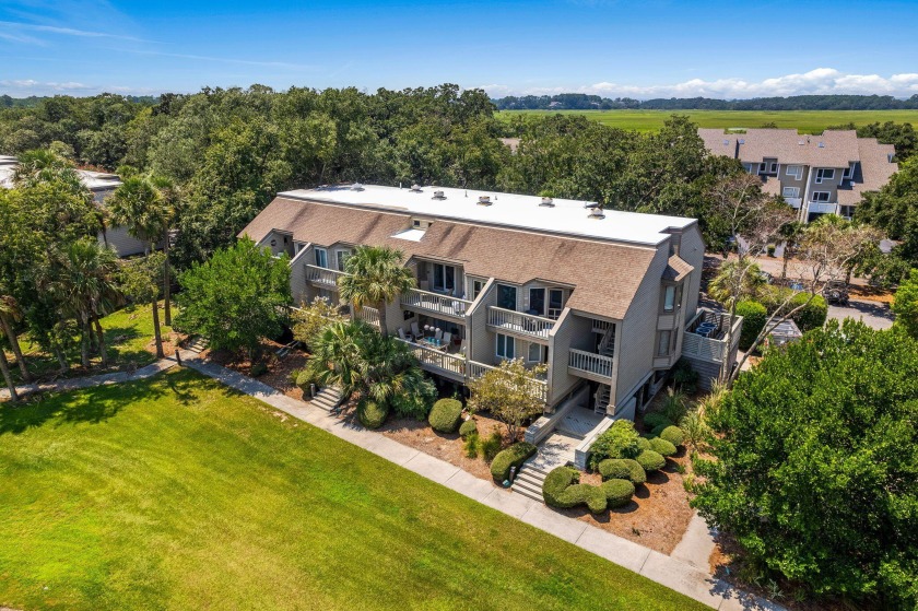 Perfectly renovated two bedroom Courtside II Villa with an - Beach Home for sale in Seabrook Island, South Carolina on Beachhouse.com