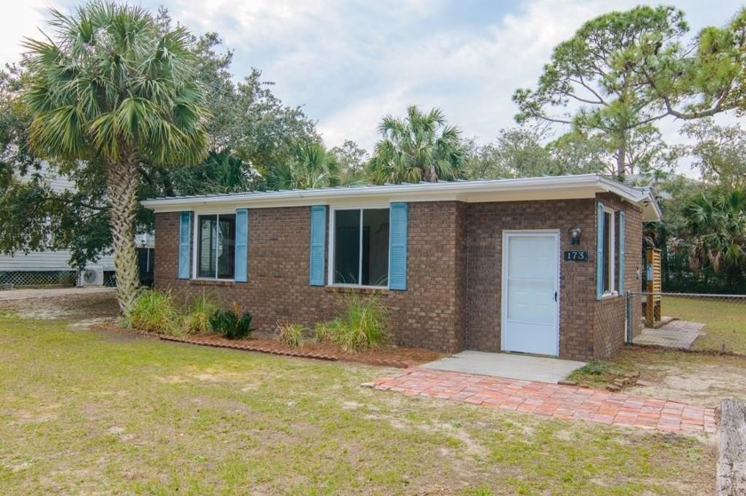 Nestled in the heart of Indian pass, this cottage is a rare find - Beach Home for sale in Port St Joe, Florida on Beachhouse.com