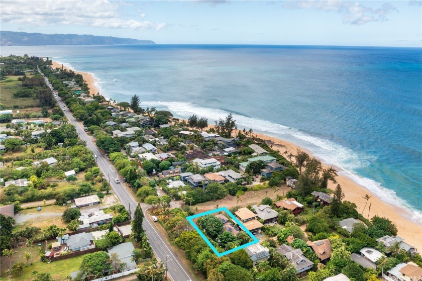 Dream location at Rocky Point with private beach access to one - Beach Home for sale in Haleiwa, Hawaii on Beachhouse.com