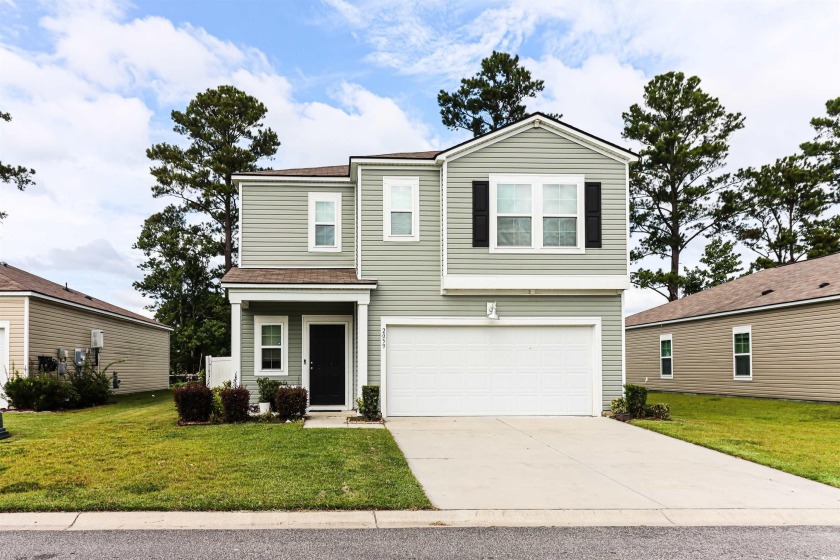 Welcome to 2059 Borgata Loop, a spacious 6-bedroom, 3-bathroom - Beach Home for sale in Longs, South Carolina on Beachhouse.com