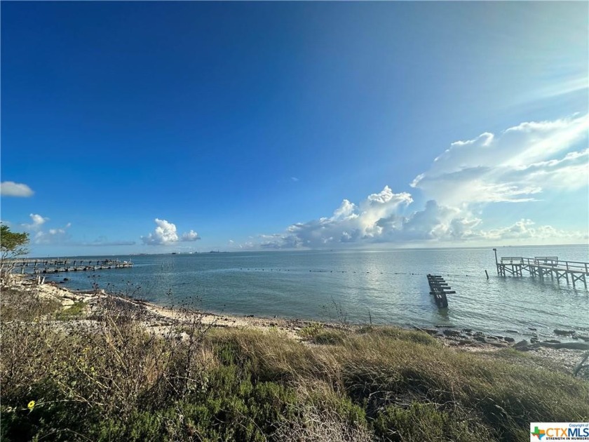 Welcome to this stunning bayfront lot located on Alamo beach! - Beach Lot for sale in Port Lavaca, Texas on Beachhouse.com