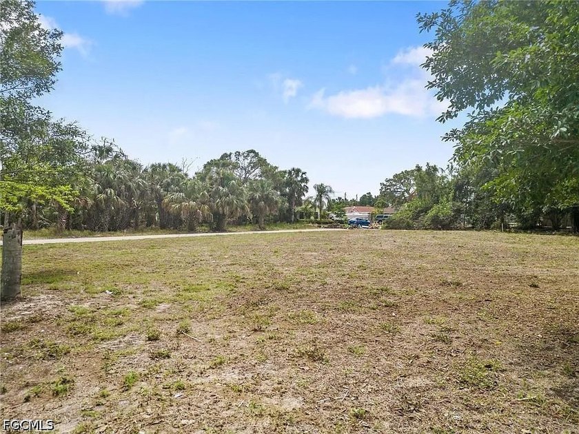 OVERSIZED RESIDENTIAL LOT | DUPLEX PLANS AVAILABLE | MINUTES TO - Beach Lot for sale in Bonita Springs, Florida on Beachhouse.com