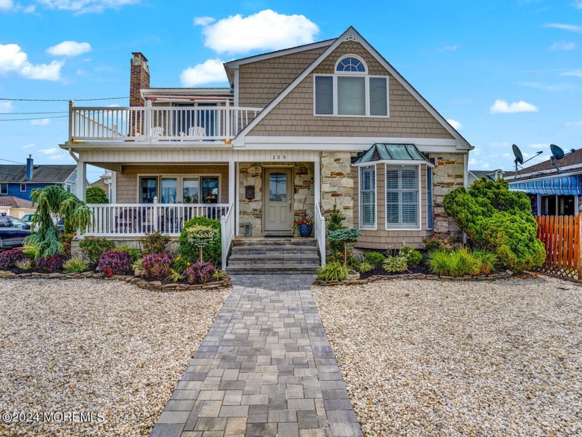 FEATURED LISTING.... Wonderful Bay front home in the heart of - Beach Home for sale in Seaside Park, New Jersey on Beachhouse.com