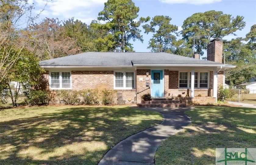 Welcome home to this charming single family residence in - Beach Home for sale in Savannah, Georgia on Beachhouse.com