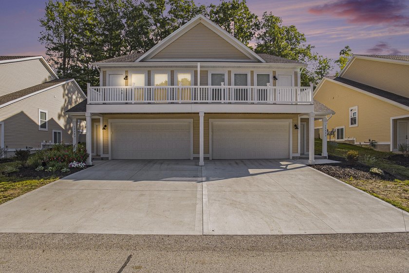 17539 Beechwood Ln - Beach Condo for sale in Spring Lake, Michigan on Beachhouse.com