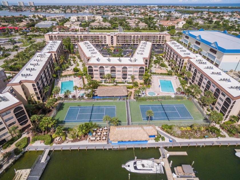 Enjoy Resort Style Living at Anglers Cove. Wake up to Fabulous - Beach Condo for sale in Marco Island, Florida on Beachhouse.com