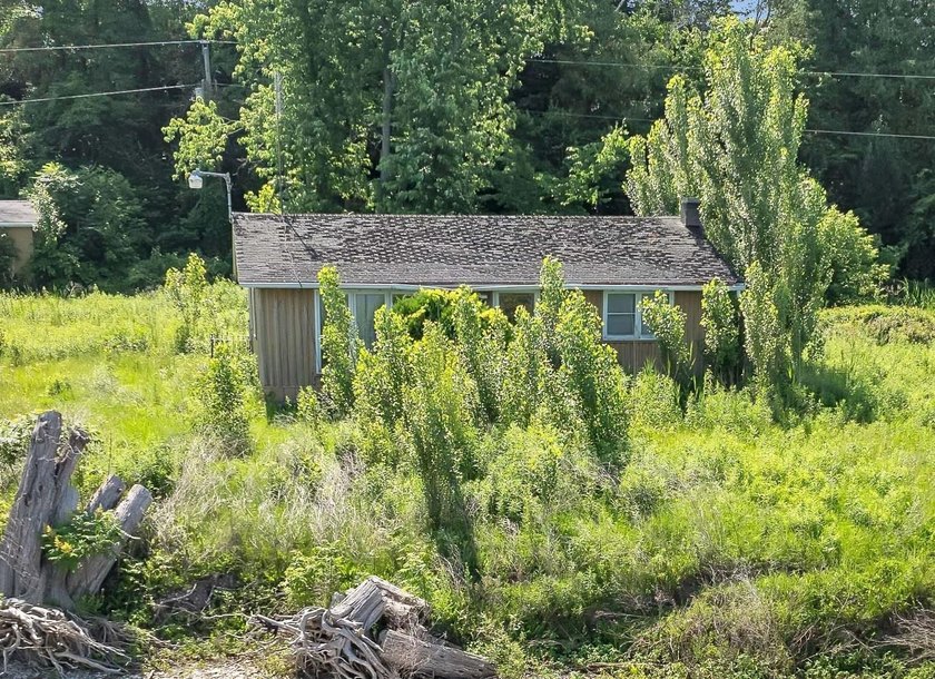 Two lots are included, 0120124272341C (.46A) and 0120124272341L - Beach Home for sale in Brussels, Wisconsin on Beachhouse.com