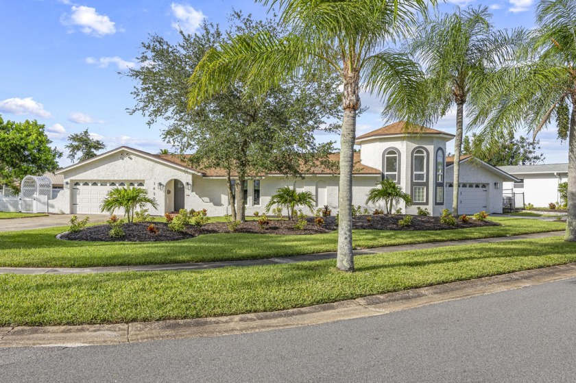 Discover your ideal home on Merritt Island! 
This meticulously - Beach Home for sale in Merritt Island, Florida on Beachhouse.com