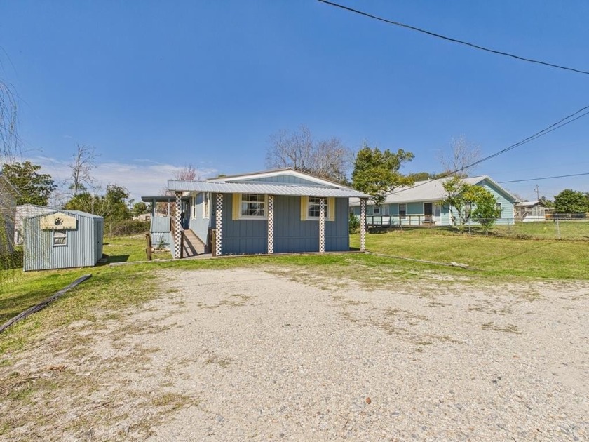 Welcome to your dream beach house! This charming 3-bedroom - Beach Home for sale in Port St Joe, Florida on Beachhouse.com