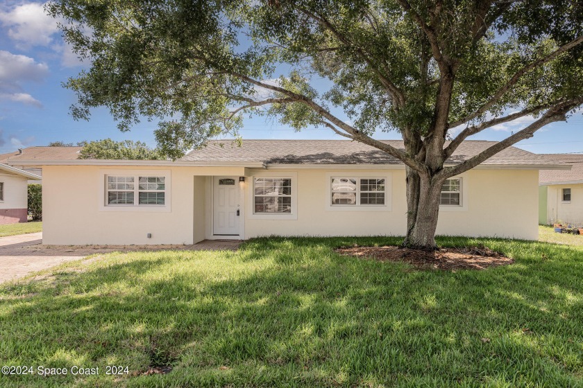 Fantastic remodeled concrete home! In the heart of Central - Beach Home for sale in Merritt Island, Florida on Beachhouse.com