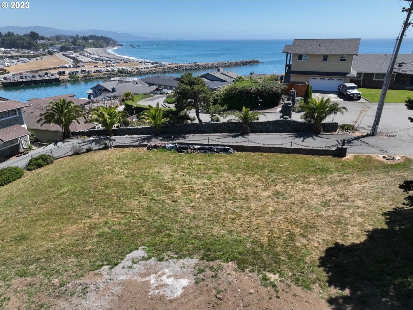This premium cleared lot in Brookings offers a close - Beach Lot for sale in Brookings, Oregon on Beachhouse.com