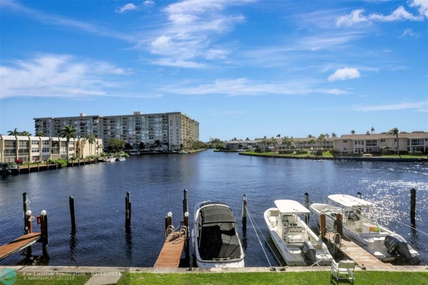 YOU WON'T BELIEVE YOUR EYES WHEN YOU SEE THIS SPECTAULAR 2/2 W/A - Beach Condo for sale in Pompano Beach, Florida on Beachhouse.com