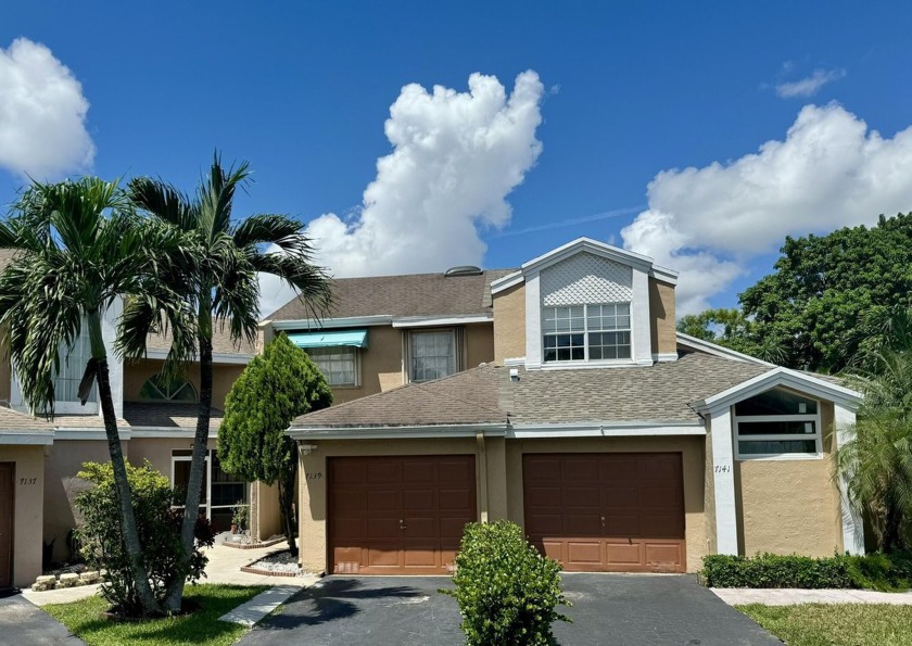 Bring all offers. Large 3 bedroom, 2.5 bath townhome with - Beach Townhome/Townhouse for sale in Tamarac, Florida on Beachhouse.com