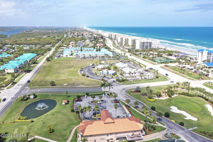 Every square foot of this condo demonstrates careful planning - Beach Condo for sale in Ponce Inlet, Florida on Beachhouse.com