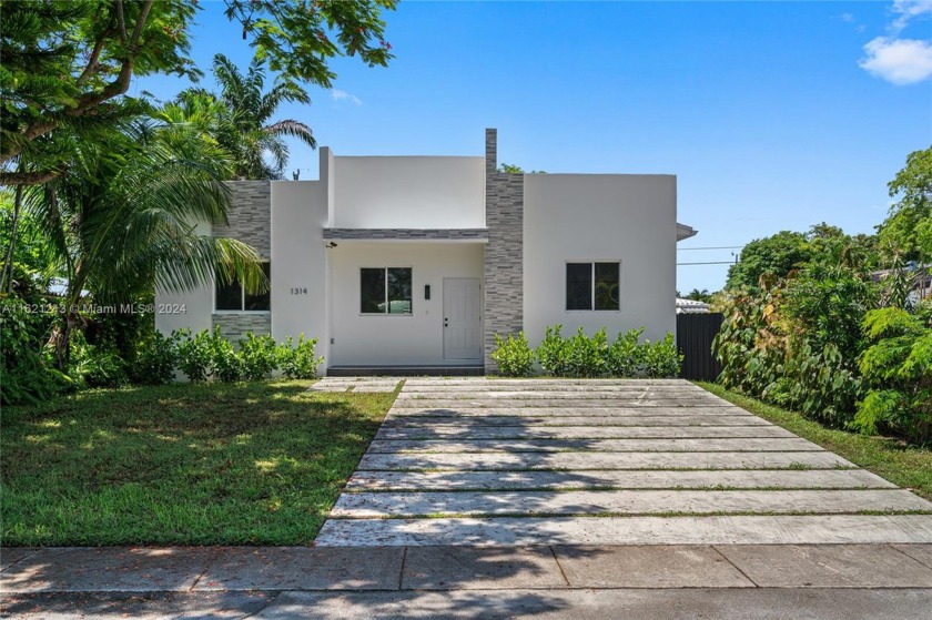 NEW CONSTRUCTION !! READY TO MOVE !!! GREAT LOCATION !! 4 - Beach Home for sale in North Miami Beach, Florida on Beachhouse.com