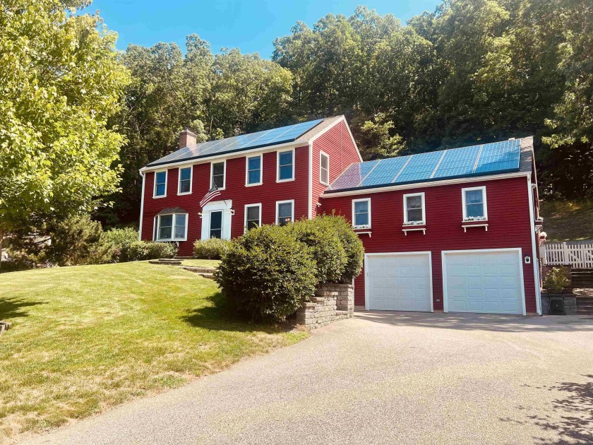 10K Price Improvement on this updated Colonial with home office - Beach Home for sale in Amesbury, Massachusetts on Beachhouse.com