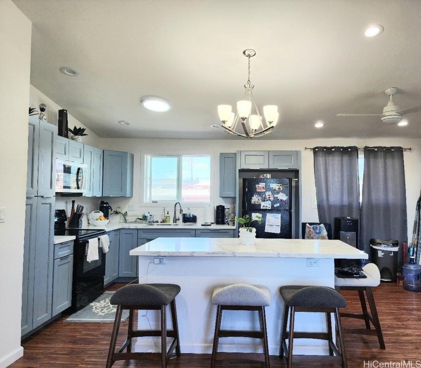 1638 Makamua Street - Beach Acreage for sale in Pearl City, Hawaii on Beachhouse.com