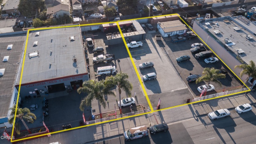 High traffic location for auto service/repair and sales - Beach Commercial for sale in Oxnard, California on Beachhouse.com