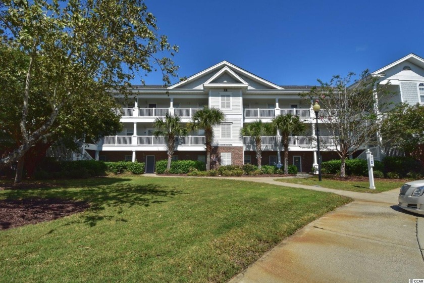 You will love this top floor 3 bedroom 2 bath end unit in - Beach Condo for sale in North Myrtle Beach, South Carolina on Beachhouse.com
