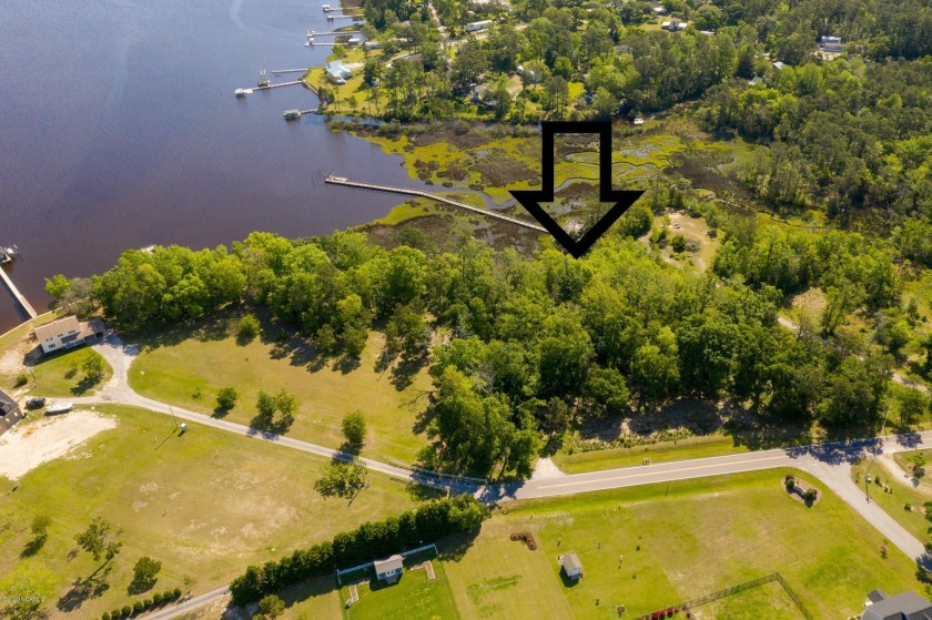 This is a rare opportunity to own a waterfront lot on the - Beach Lot for sale in Cedar Point, North Carolina on Beachhouse.com
