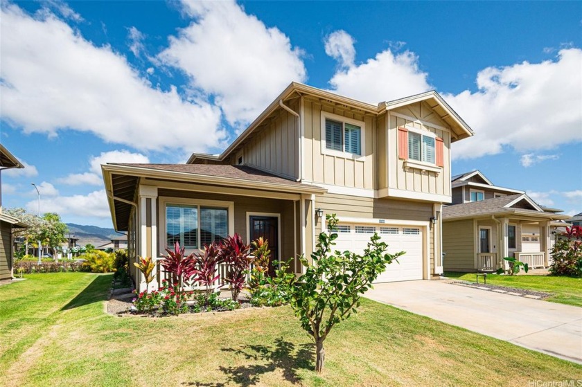 Discover this contemporary 4-bedroom, 2.5-bath home in the - Beach Home for sale in Ewa Beach, Hawaii on Beachhouse.com