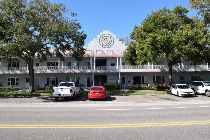 Welcome to the active community of On Top of The World! This one - Beach Condo for sale in Clearwater, Florida on Beachhouse.com