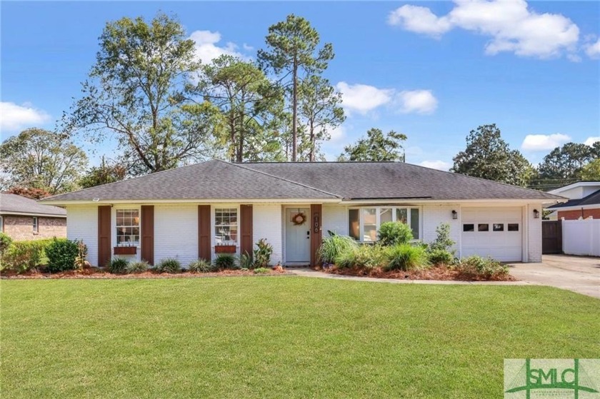 Stunning All-Brick Renovated Dream Home! One-level ranch - Beach Home for sale in Savannah, Georgia on Beachhouse.com