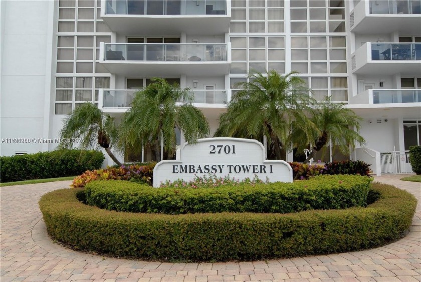 This stunning 1-bedroom, 1-bath condo boasts breathtaking - Beach Condo for sale in Fort Lauderdale, Florida on Beachhouse.com