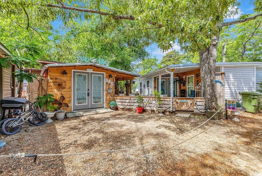 Charming 3 Bedroom, 2 Bath Bungalow in Ocean Lakes - Coastal - Beach Home for sale in Myrtle Beach, South Carolina on Beachhouse.com