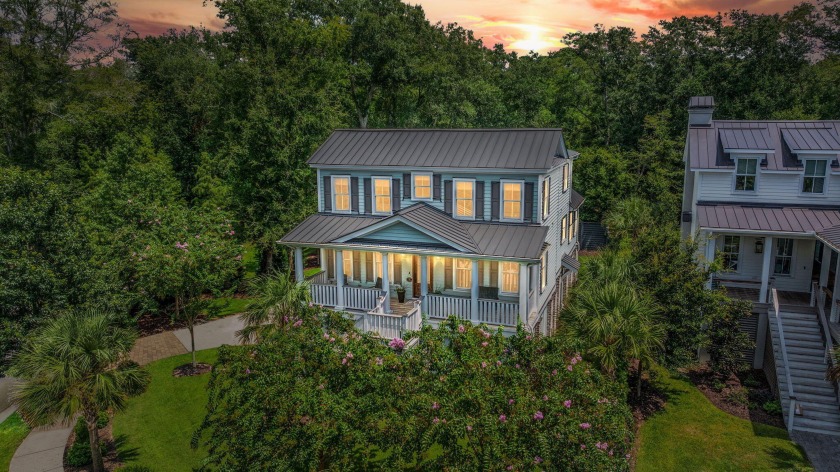 Welcome to this extraordinary property located in the heart of - Beach Home for sale in Mount Pleasant, South Carolina on Beachhouse.com