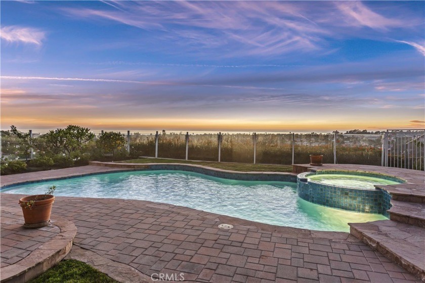 Spectacular panoramic Ocean and Catalina Island views from this - Beach Home for sale in San Clemente, California on Beachhouse.com