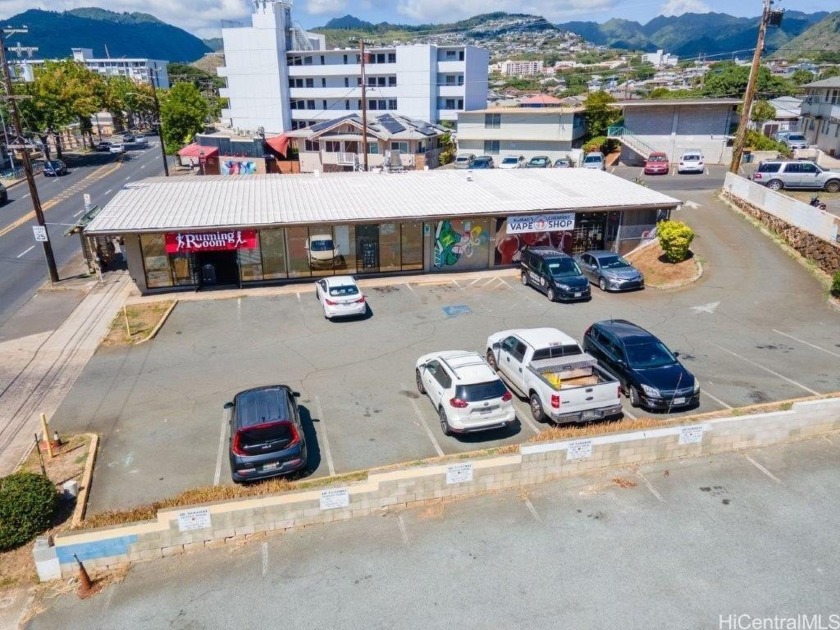 Rare opportunity to acquire a prime, corner parcel on Kapahulu - Beach Commercial for sale in Honolulu, Hawaii on Beachhouse.com