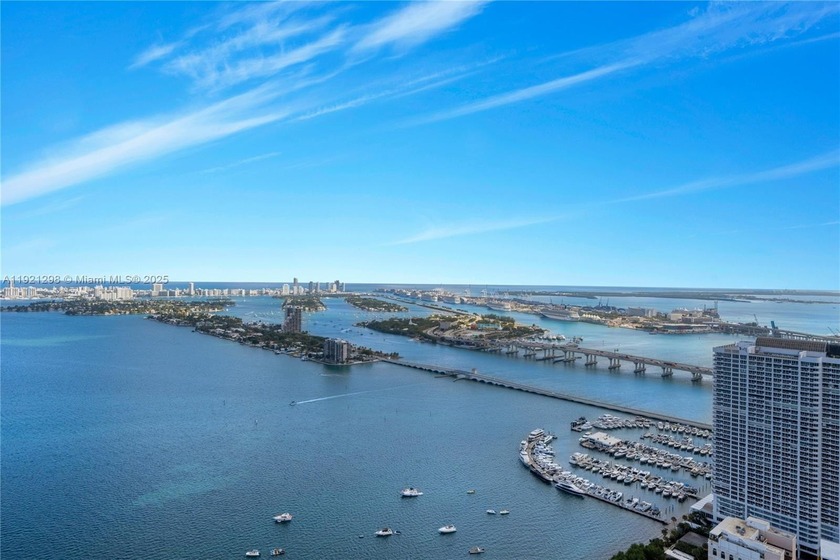CORNER PENTHOUSE WITH DIRECT BAYFRONT AND SUNSET VIEWS AT - Beach Condo for sale in Miami, Florida on Beachhouse.com