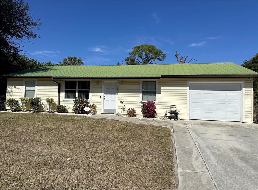Fabulous Florida Home! fully handicapped accessible, heated - Beach Home for sale in Port Charlotte, Florida on Beachhouse.com