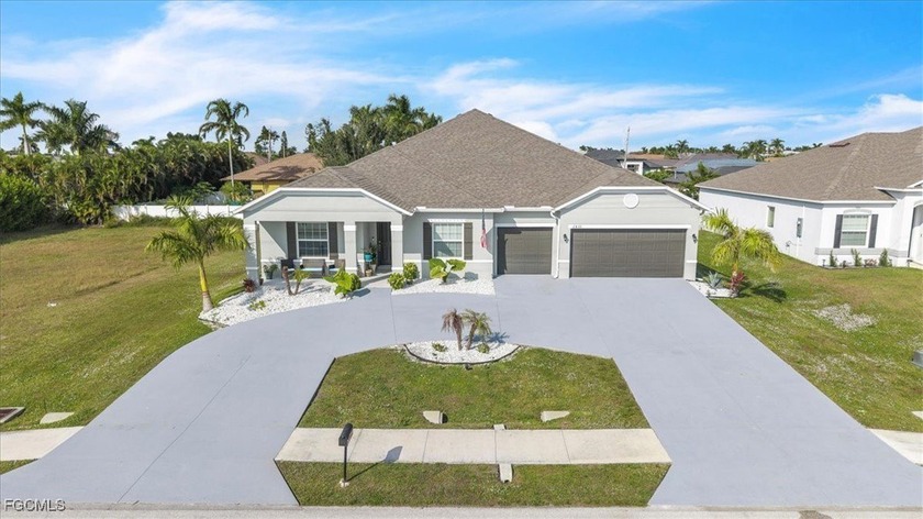***Motivated Sellers! Massive Opportunity Alert*** Looking for - Beach Home for sale in Cape Coral, Florida on Beachhouse.com
