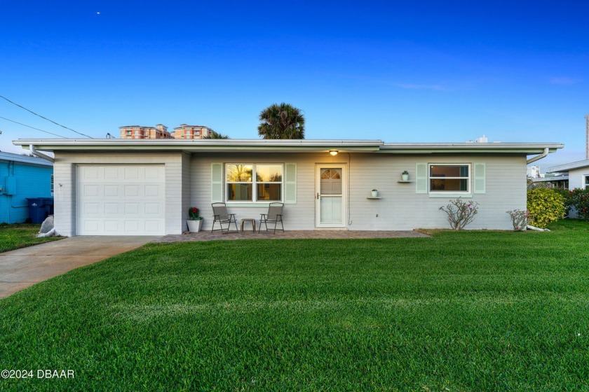 Ready to simply move in, unpack, and experience the laid-back - Beach Home for sale in Daytona Beach, Florida on Beachhouse.com