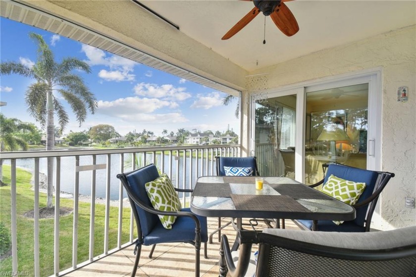 Spacious turnkey furnished 1,550 sq ft two-bedroom, two-bathroom - Beach Condo for sale in Naples, Florida on Beachhouse.com