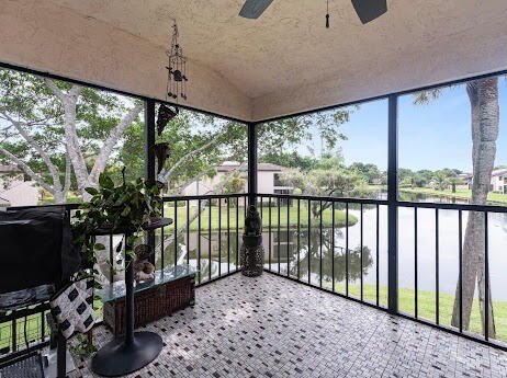 Beautifully Remodeled 2-Bedroom Lakefront Apartment in The Pines - Beach Condo for sale in Boca Raton, Florida on Beachhouse.com