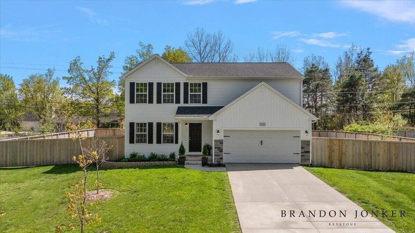 Four bedrooms, two and a half baths, only two years old, and the - Beach Home for sale in South Haven, Michigan on Beachhouse.com