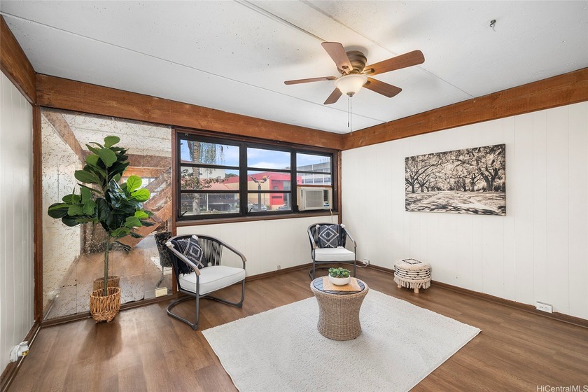 Welcome to Waimalu Park! This upgraded 2-bedroom, 1.5-bath condo - Beach Condo for sale in Aiea, Hawaii on Beachhouse.com