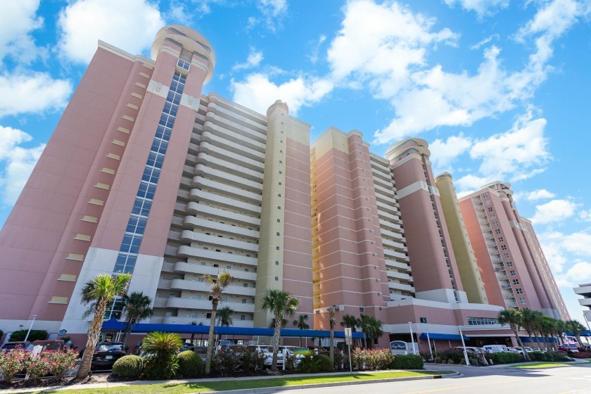 Welcome to Bay Watch Resort! This 2 bedroom, 2 bath unit offers - Beach Condo for sale in North Myrtle Beach, South Carolina on Beachhouse.com