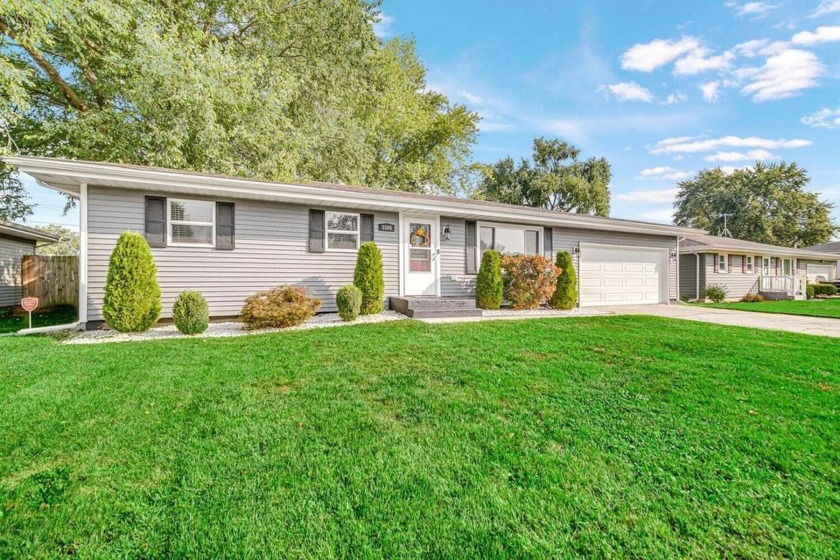 TURN-KEY! This one won't last with renovations top to bottom - Beach Home for sale in Portage, Indiana on Beachhouse.com