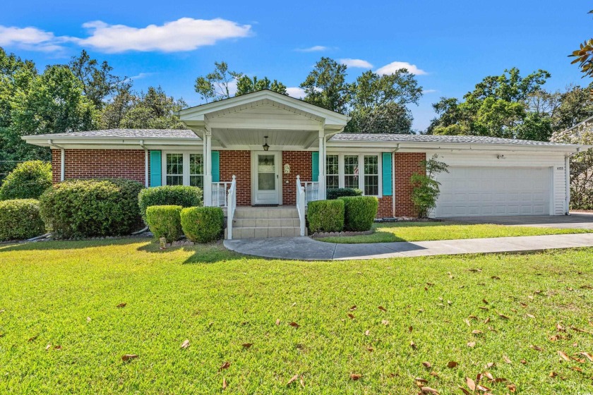 OPEN HOUSE SATURDAY 11/16 FROM 12:00 - 3:00 Move right into this - Beach Home for sale in Little River, South Carolina on Beachhouse.com